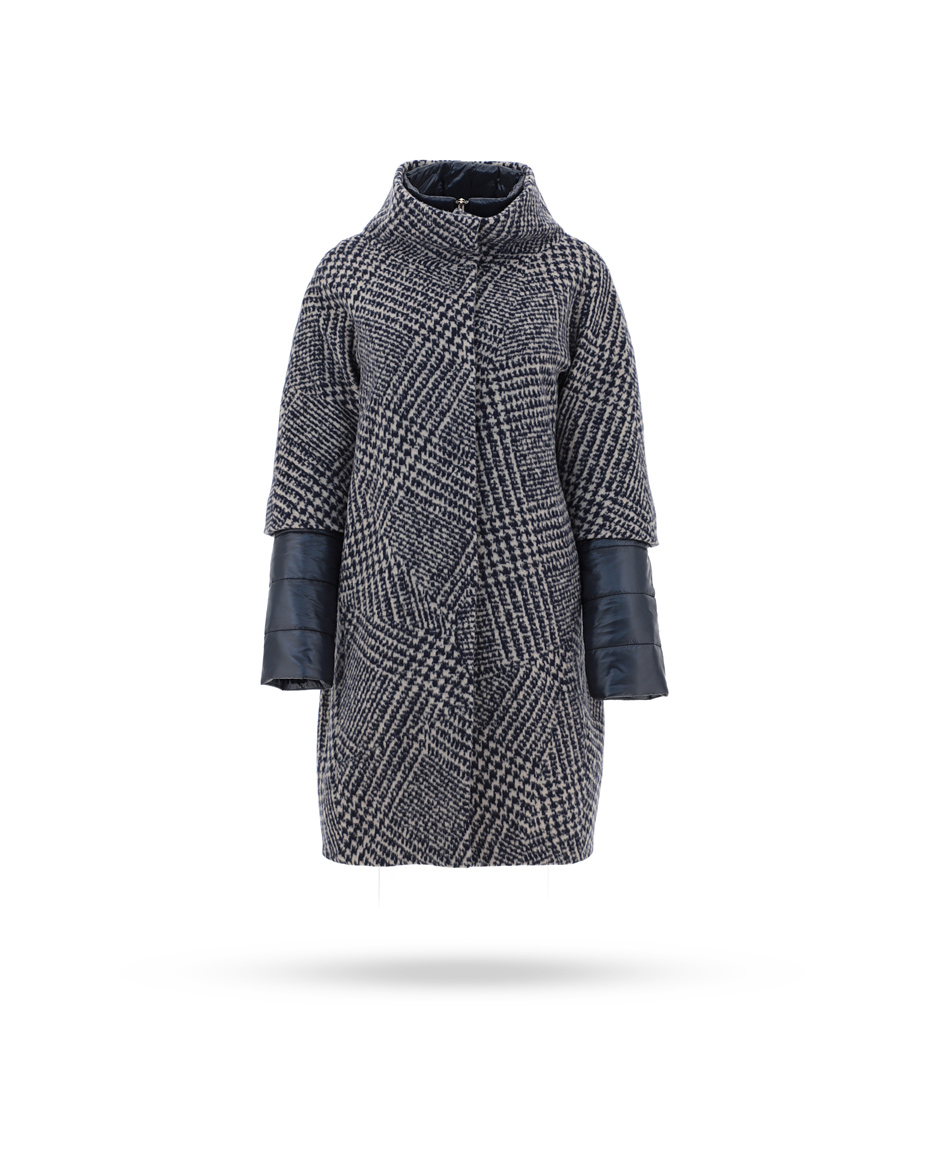 CA000447D_33361JR_9219_TRADE_FRONT_GHOST CA000447D_33361JR_9219_TRADE_FRONT_GHOST