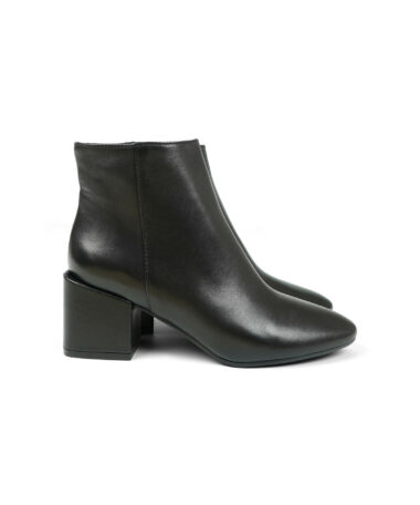 Studio Malori Stiefelette Glattleder Schwarz_1